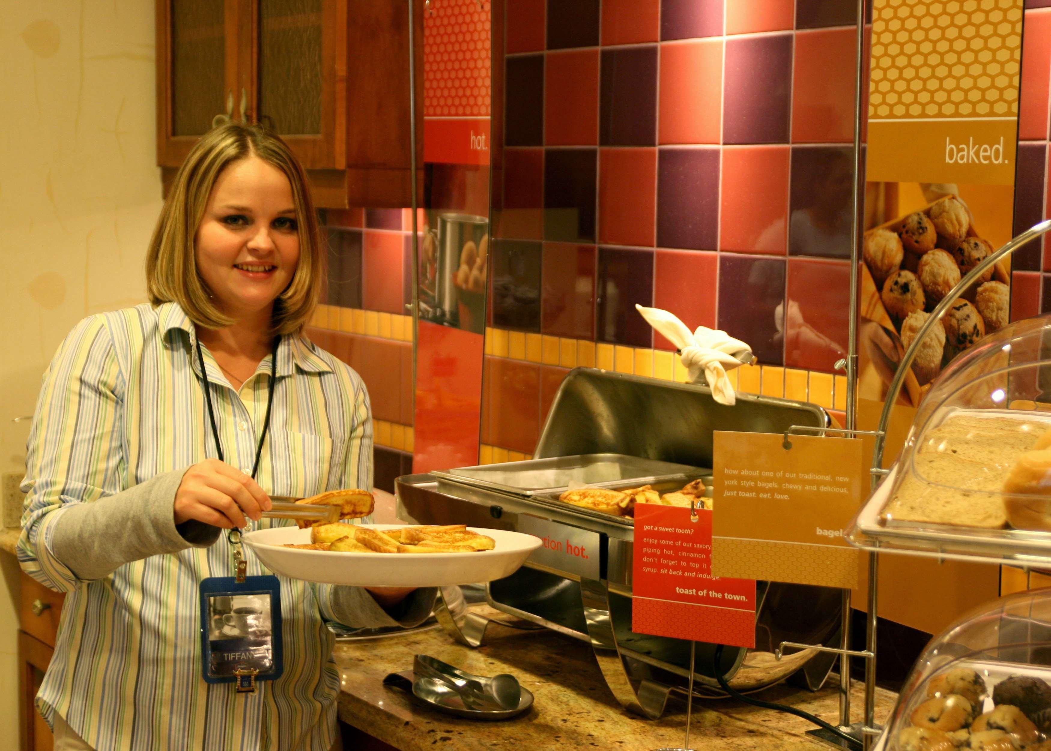 Hampton Inn & Suites Raleigh-Durham Airport-Brier Creek Restaurante foto